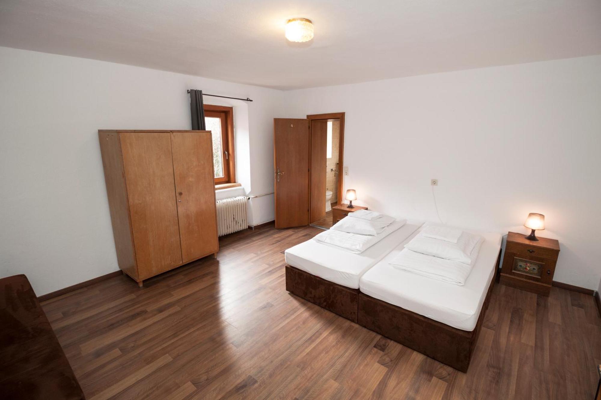 Hostel Chillertal Mayrhofen Oda fotoğraf
