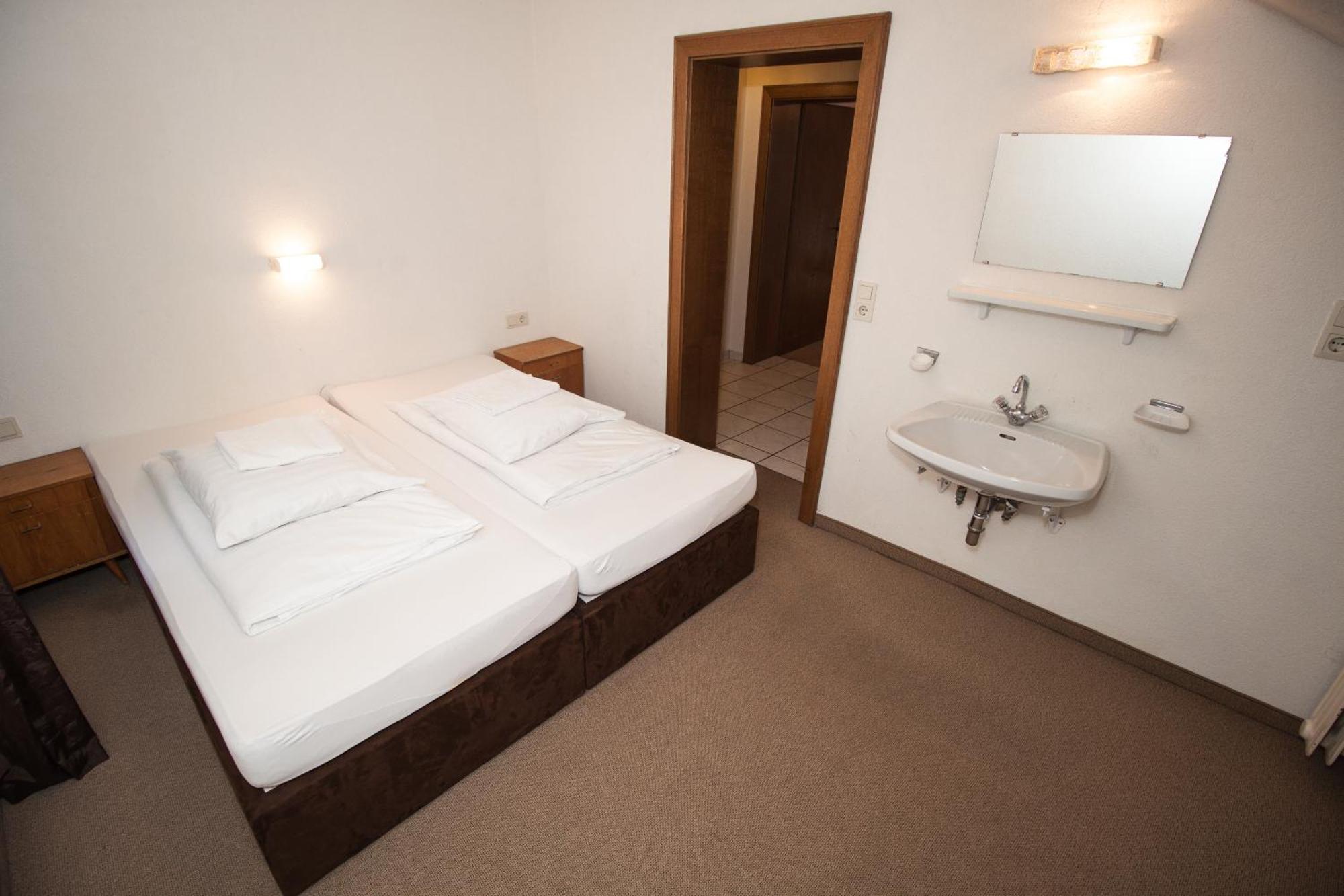 Hostel Chillertal Mayrhofen Oda fotoğraf