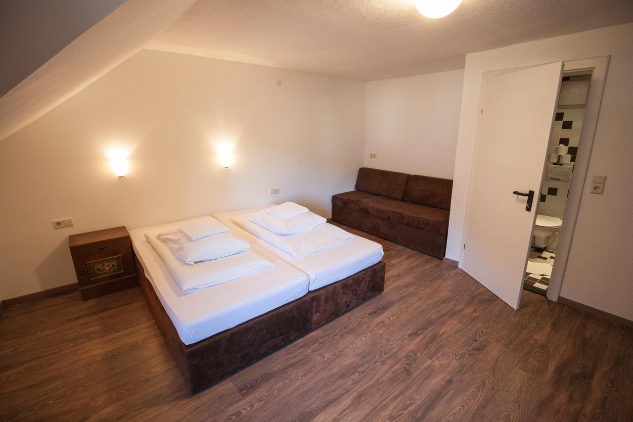 Hostel Chillertal Mayrhofen Oda fotoğraf